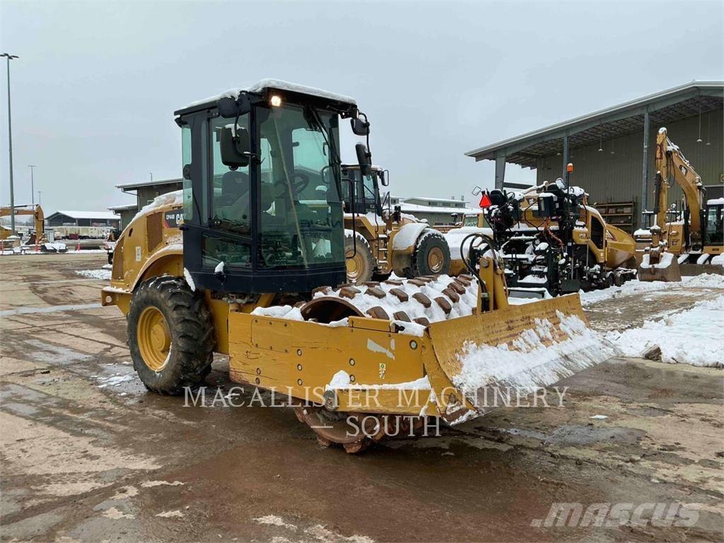 CAT CP44B 單輪滾壓機