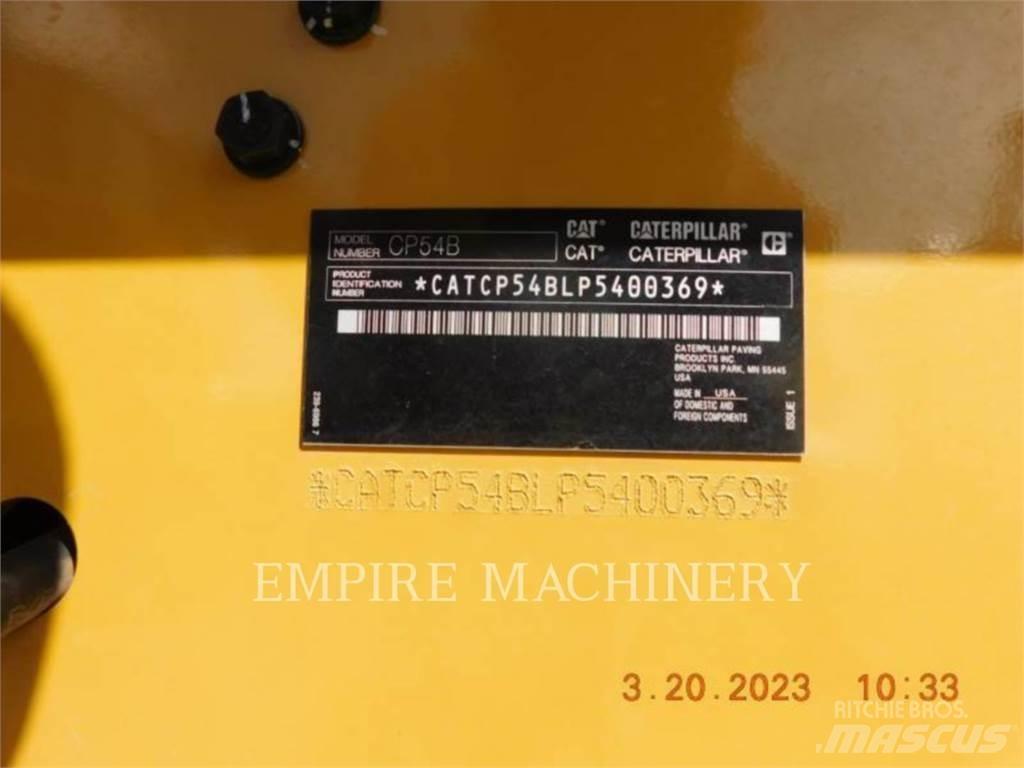 CAT CP54B 單輪滾壓機