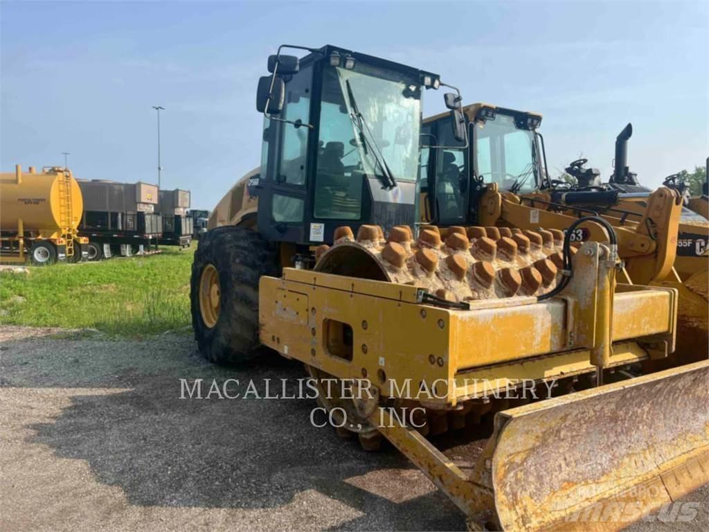 CAT CP56B 單輪滾壓機