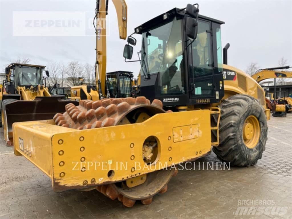 CAT CP68B 土壤壓實機