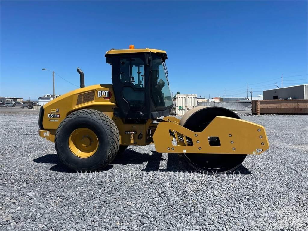 CAT CS11 GC 單輪滾壓機