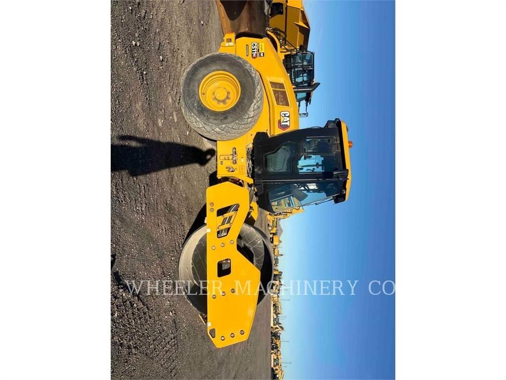 CAT CS11 GC 單輪滾壓機