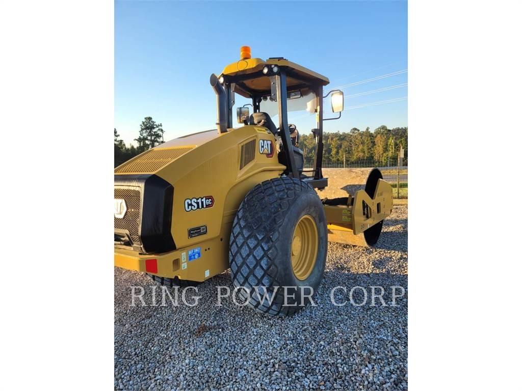 CAT CS11GC 雙輪滾壓機