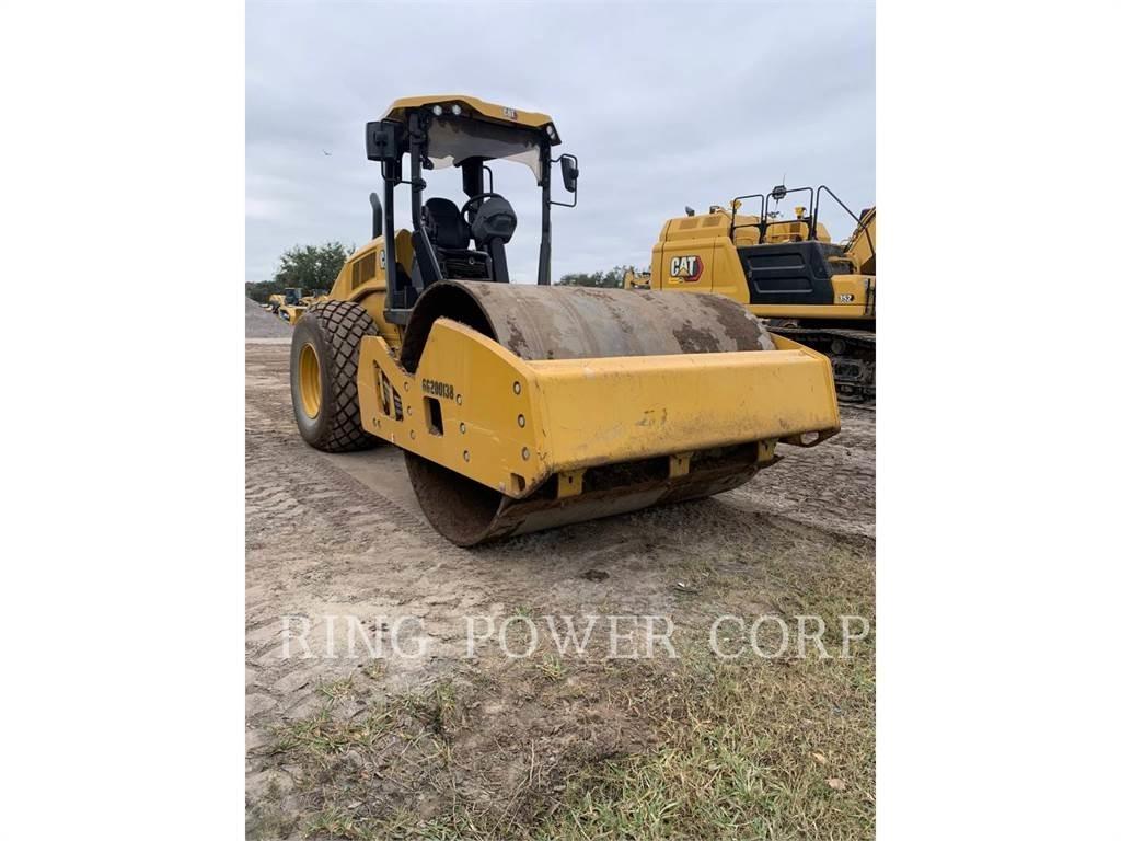 CAT CS11GC 雙輪滾壓機