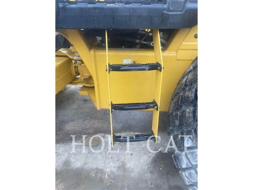 CAT CS11GC 單輪滾壓機