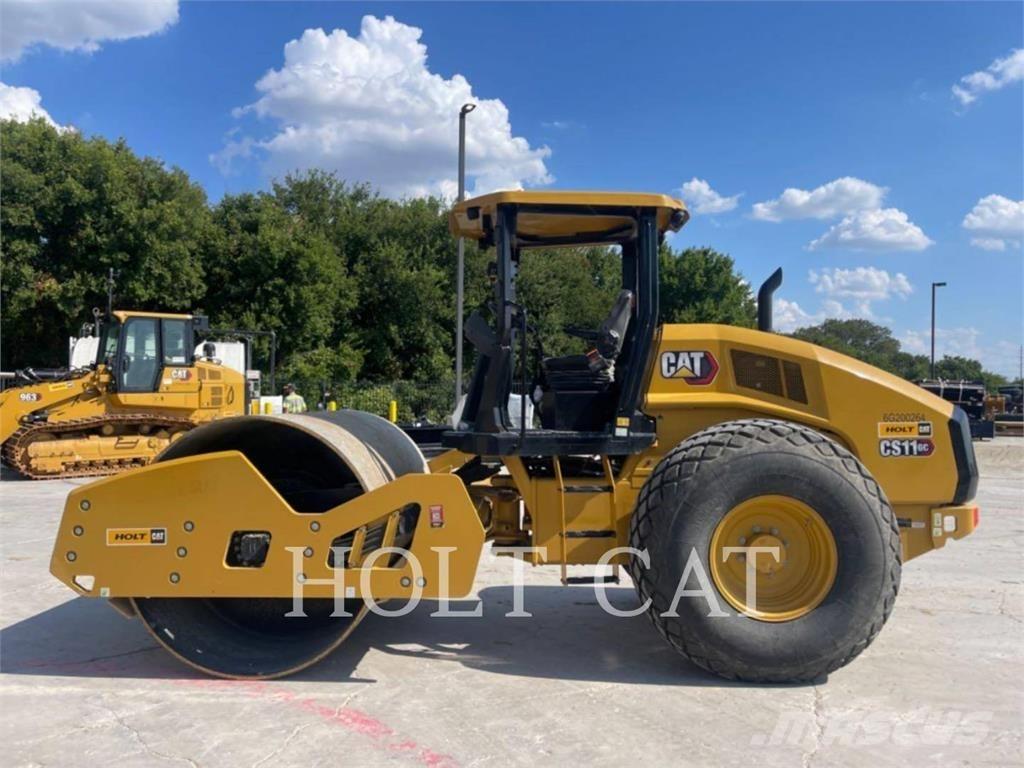 CAT CS11GC 單輪滾壓機