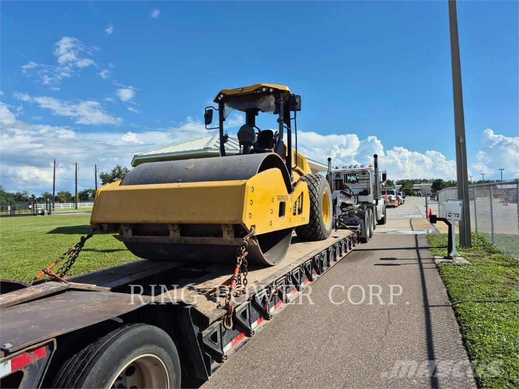 CAT CS11GC 雙輪滾壓機