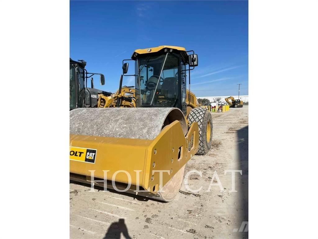 CAT CS11GC CAB 單輪滾壓機