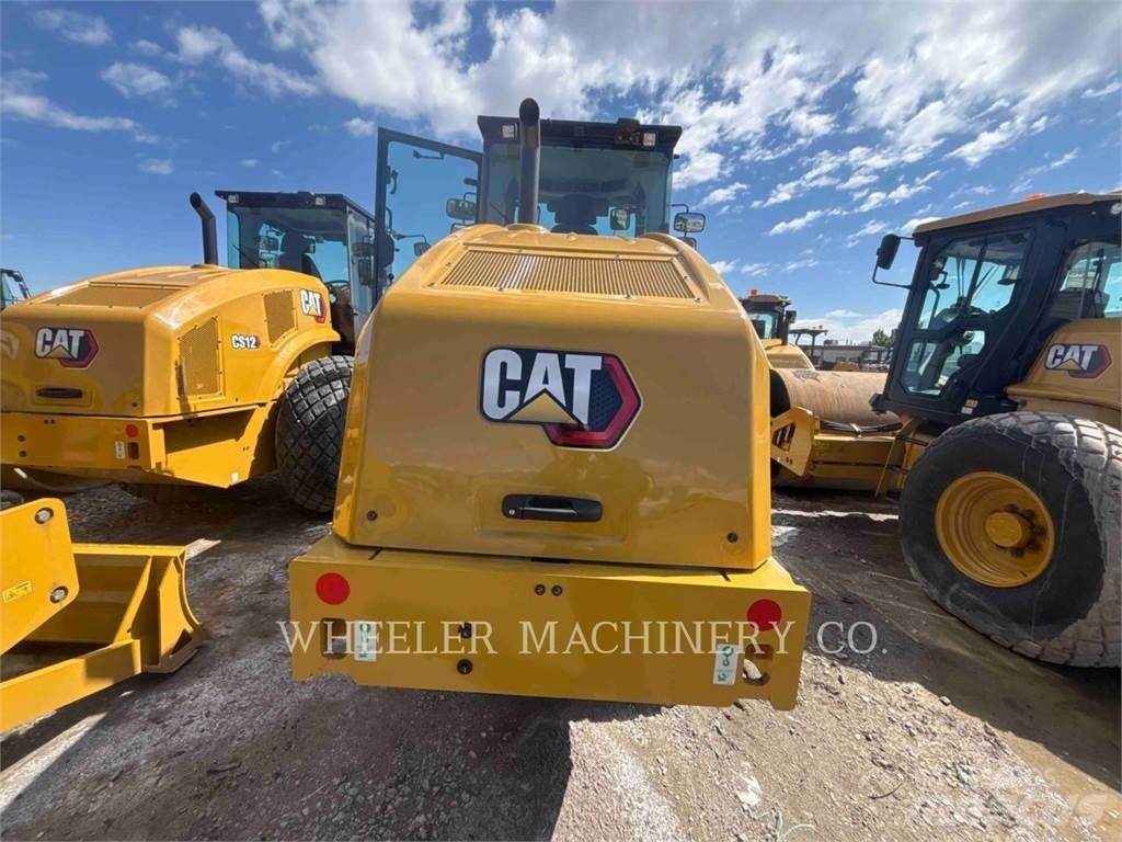 CAT CS12 單輪滾壓機