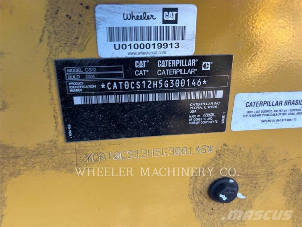 CAT CS12 單輪滾壓機