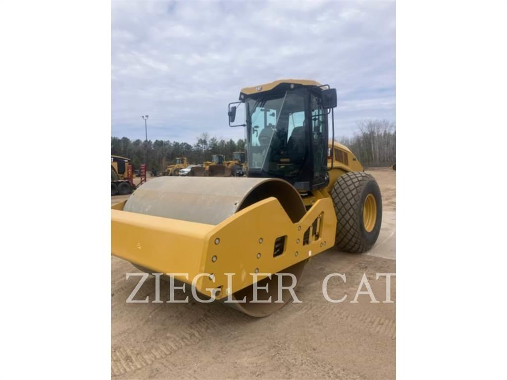 CAT CS12GC 土壤壓實機