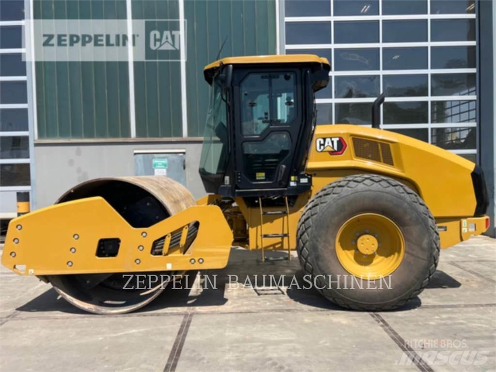 CAT CS12GC 土壤壓實機