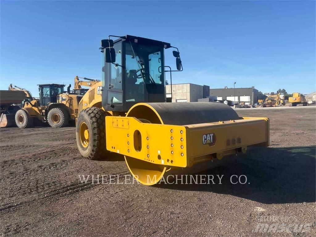 CAT CS16 單輪滾壓機