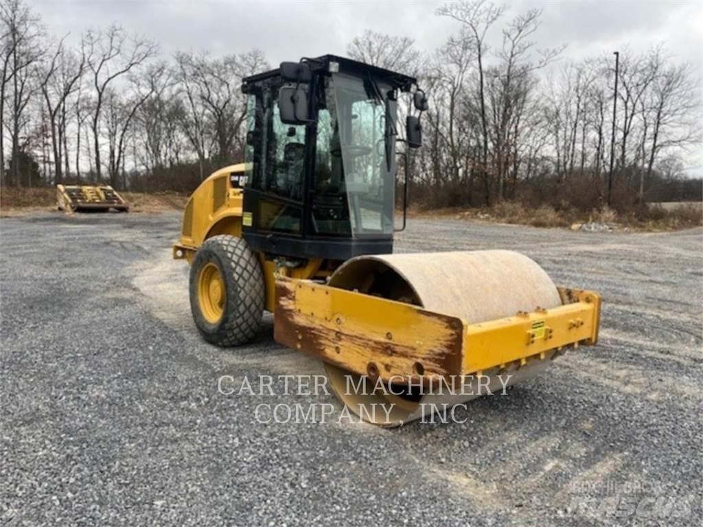 CAT CS44B 土壤壓實機