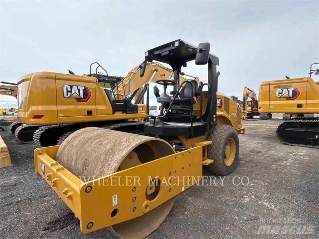 CAT CS44B 單輪滾壓機
