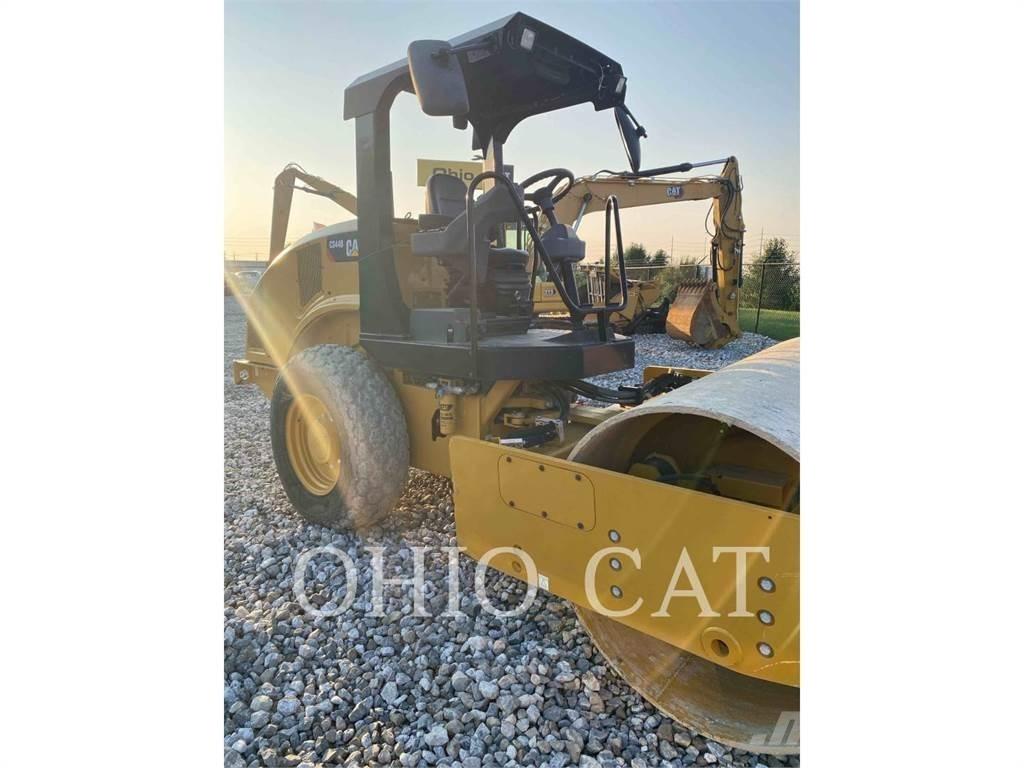 CAT CS44B 複合式滾壓機