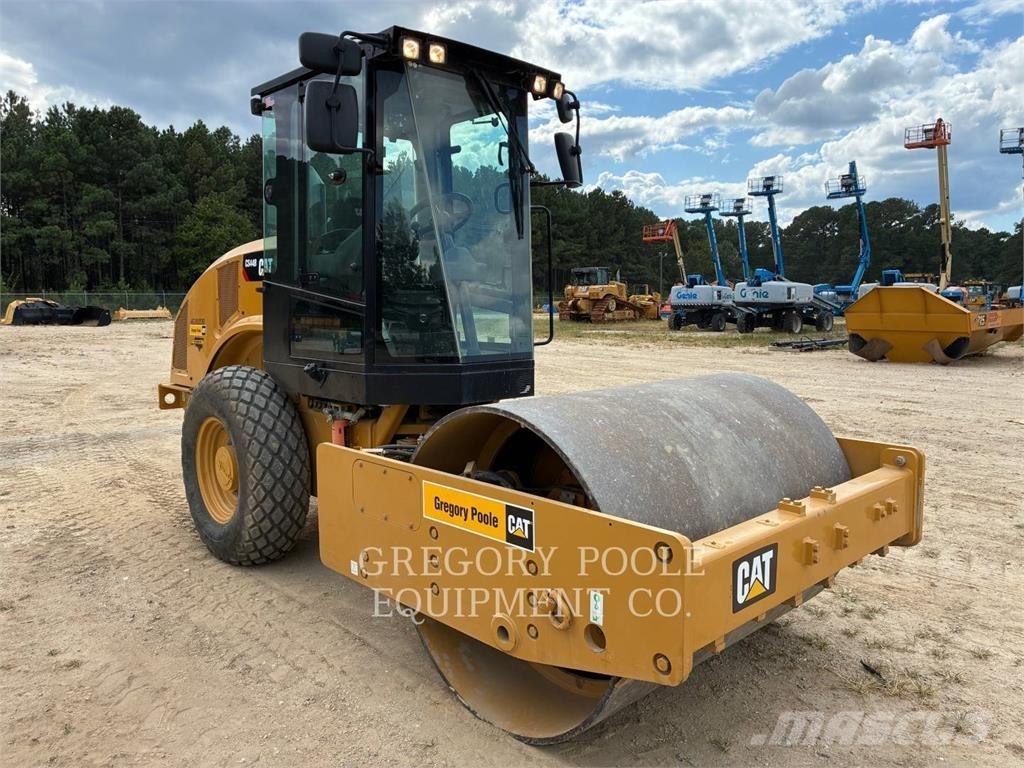CAT CS44B 單輪滾壓機