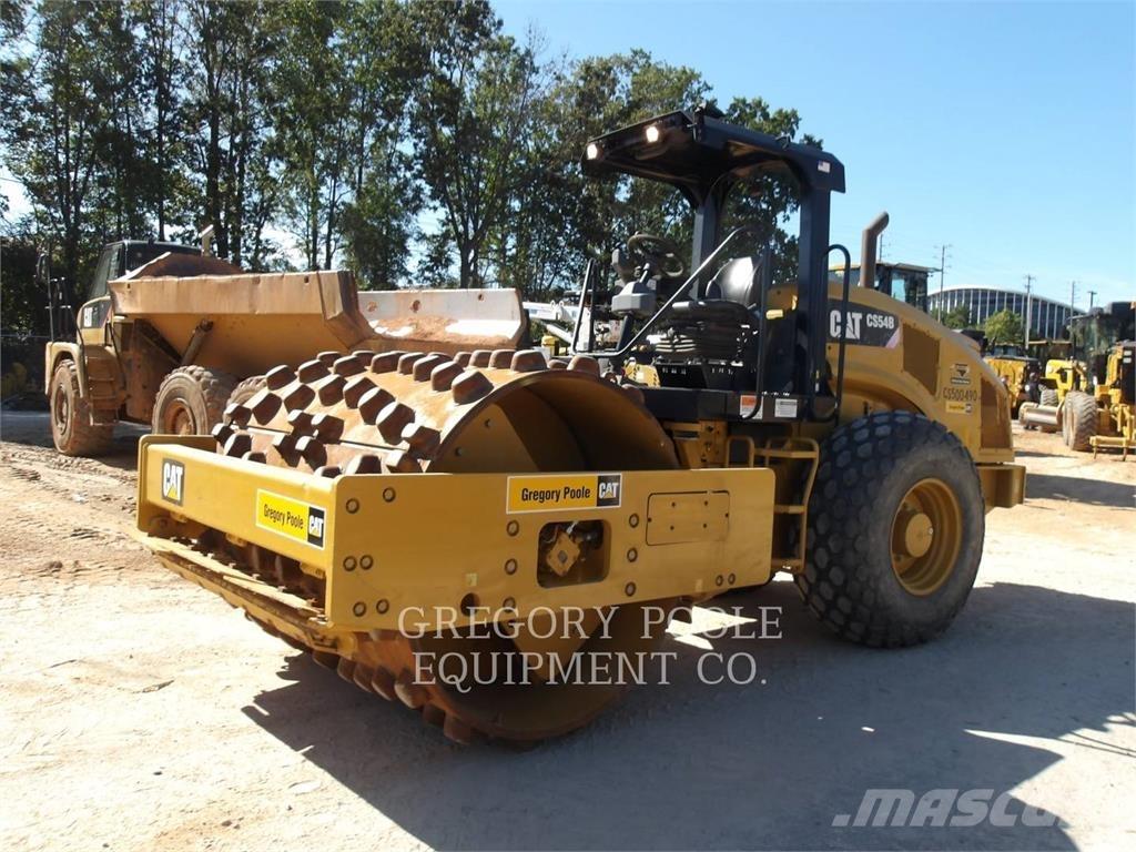 CAT CS54B 單輪滾壓機