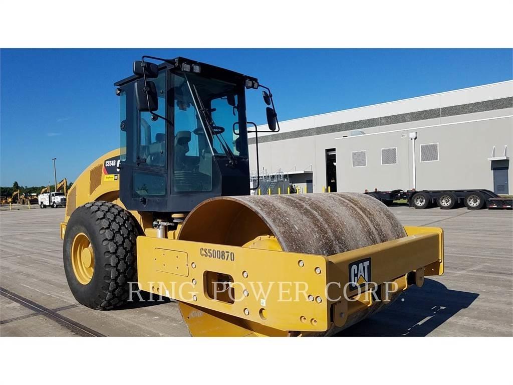 CAT CS54B 雙輪滾壓機
