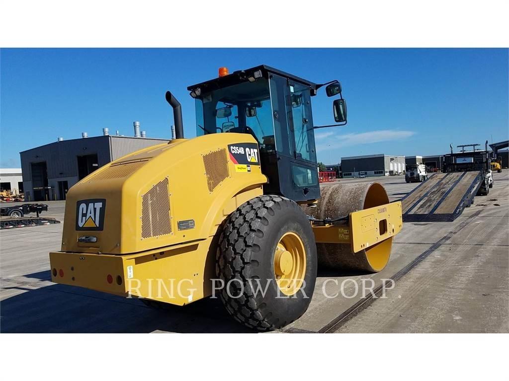 CAT CS54B 雙輪滾壓機