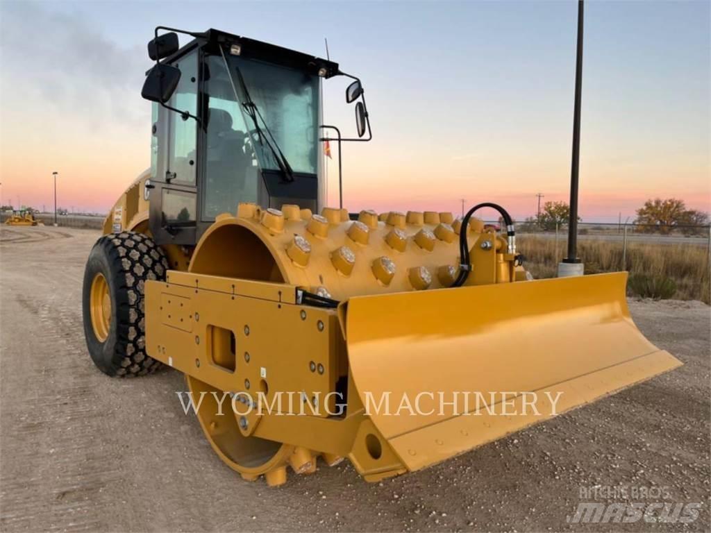 CAT CS56 瀝青噴灑器