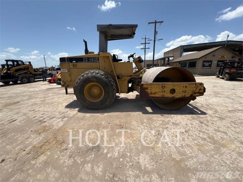 CAT CS563C 單輪滾壓機