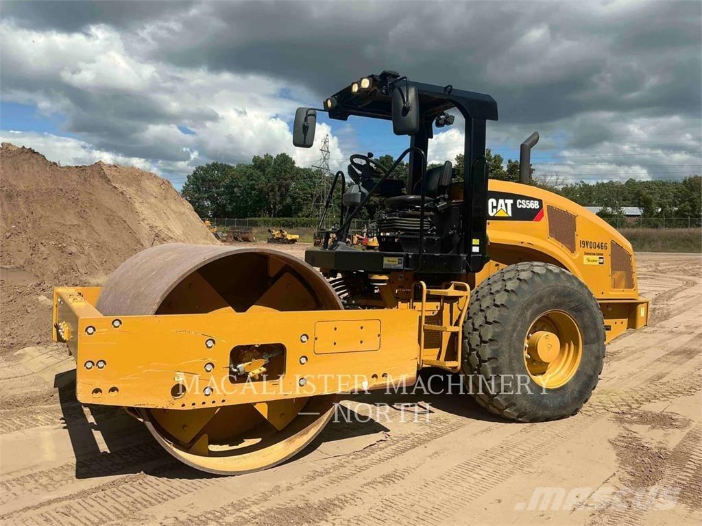 CAT CS56B 單輪滾壓機