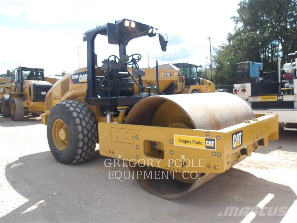 CAT CS56B 單輪滾壓機
