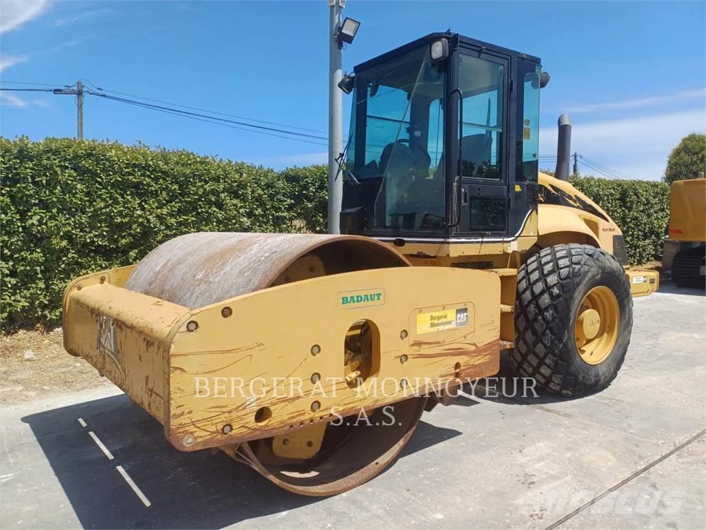 CAT CS573E 土壤壓實機