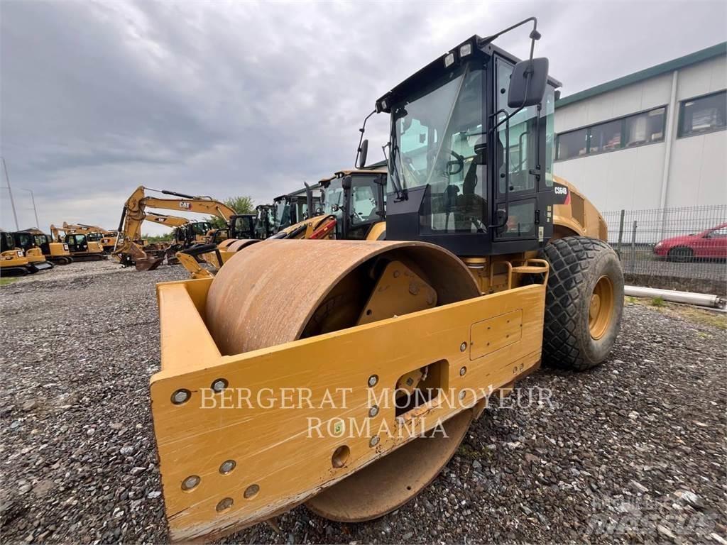 CAT CS64B 單輪滾壓機