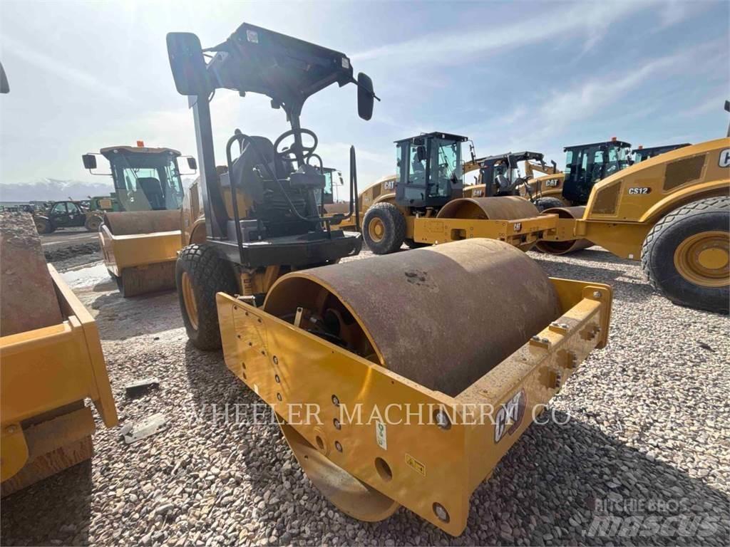 CAT CS7 單輪滾壓機