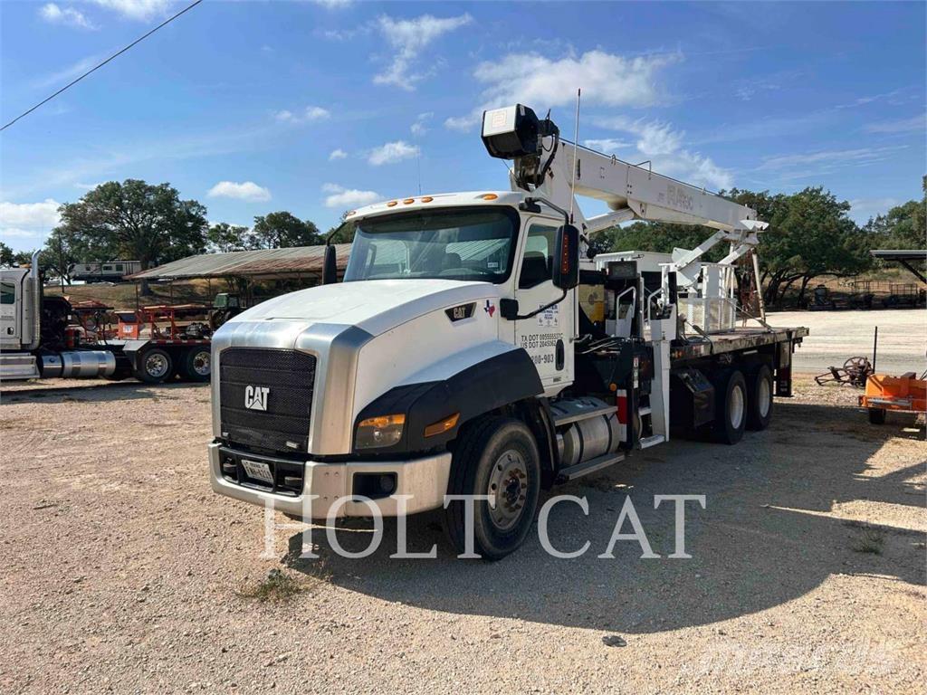 CAT CT660S 其他貨車
