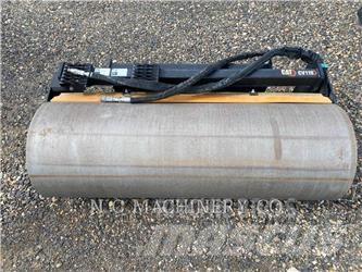 CAT CV119 滑移轉向裝載機