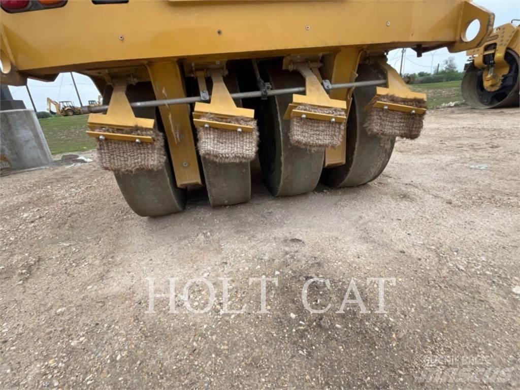 CAT CW16 單輪滾壓機