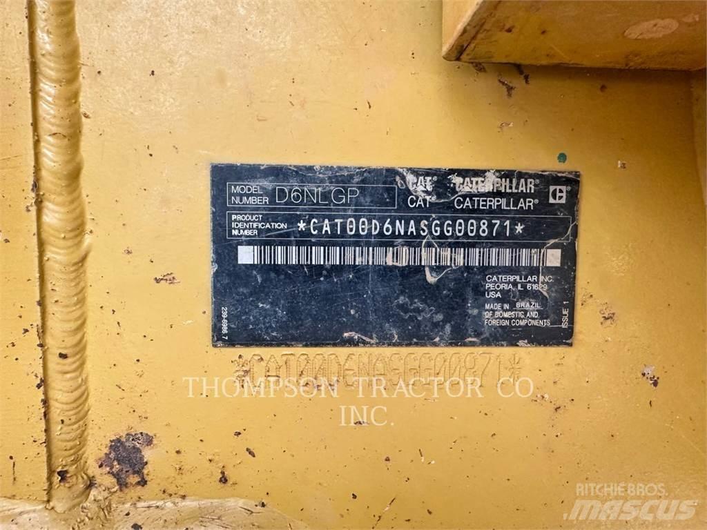 CAT D 6 N LGP 履帶推土機