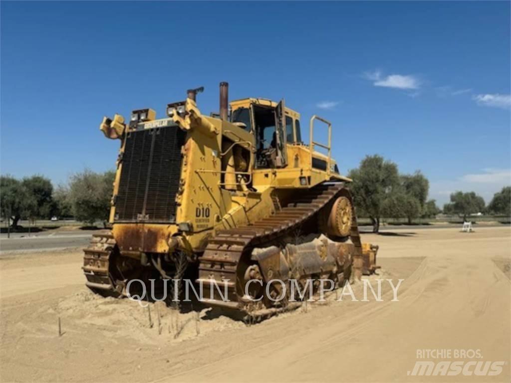 CAT D10 履帶推土機
