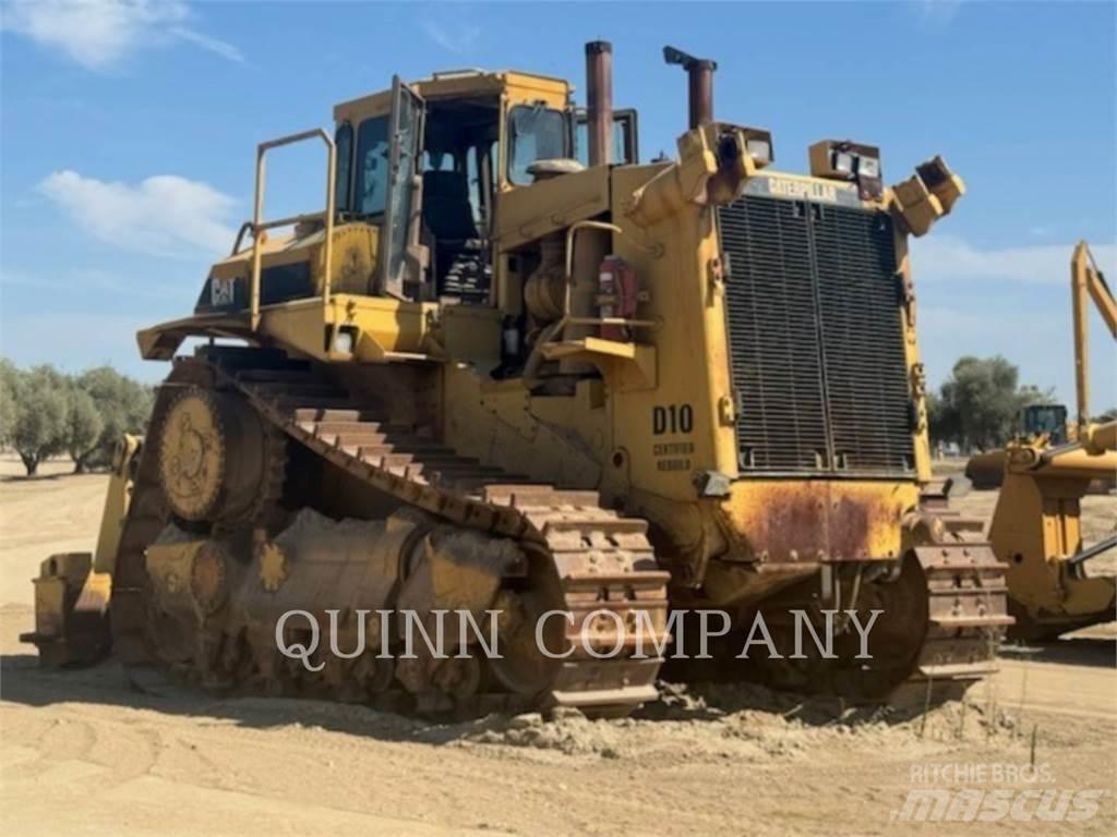 CAT D10 履帶推土機
