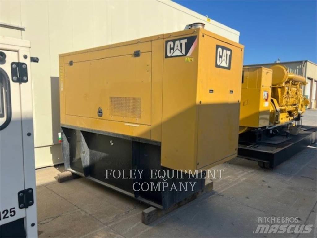 CAT D100 柴油發電機
