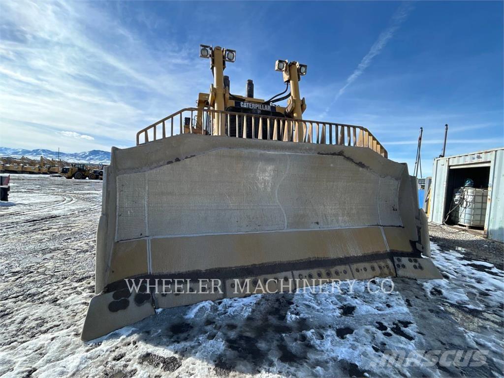 CAT D10T 履帶推土機