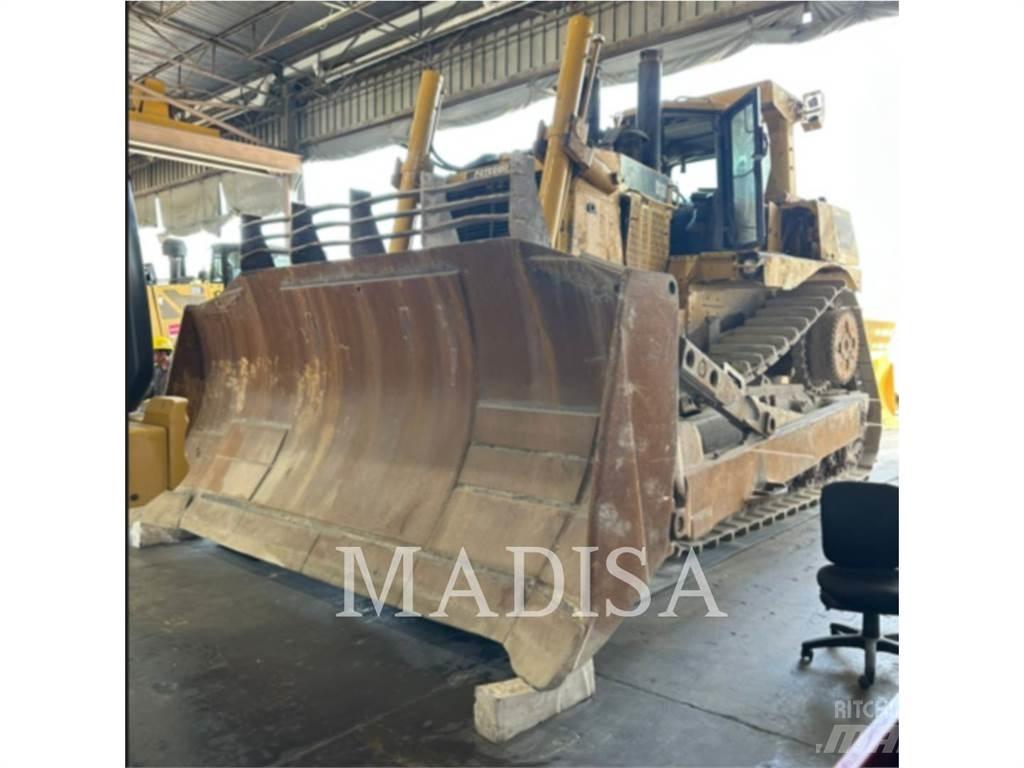 CAT D10T 履帶推土機