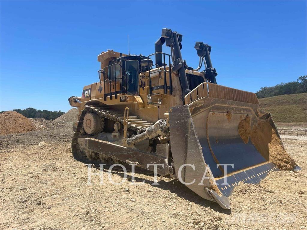 CAT D10T2 履帶推土機