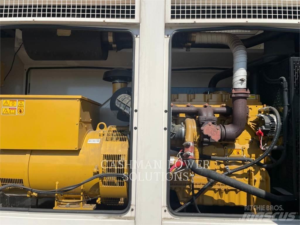 CAT D150-8 柴油發電機
