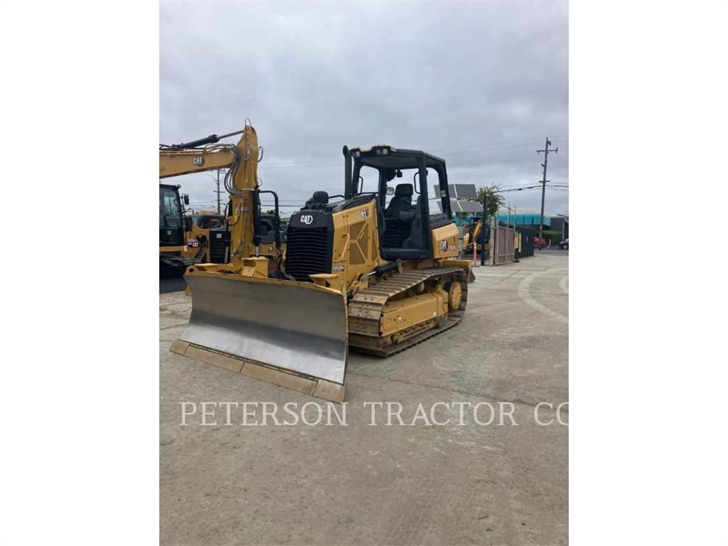 CAT D2 履帶推土機