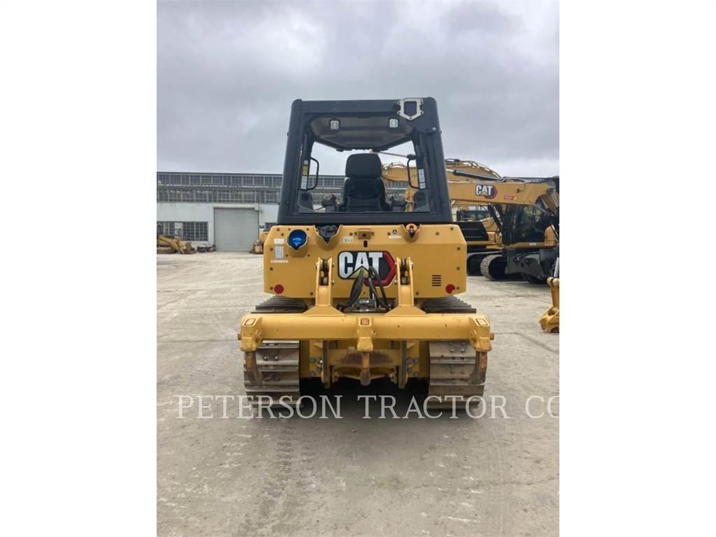 CAT D2 履帶推土機