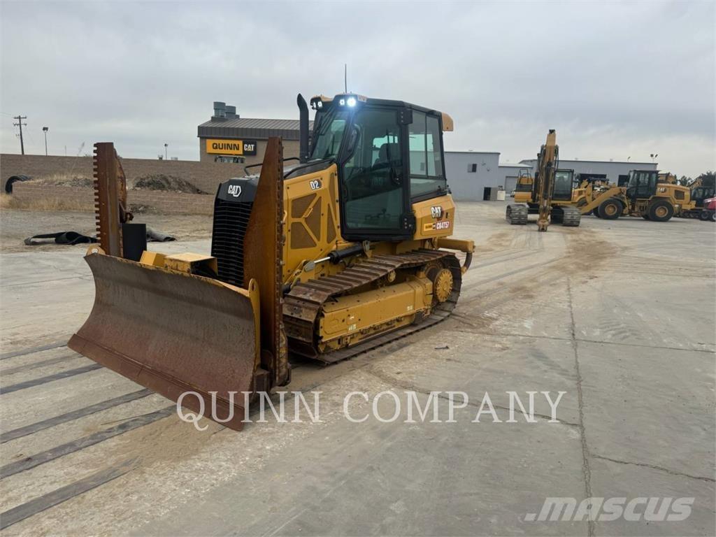 CAT D2-12 反鏟裝載機