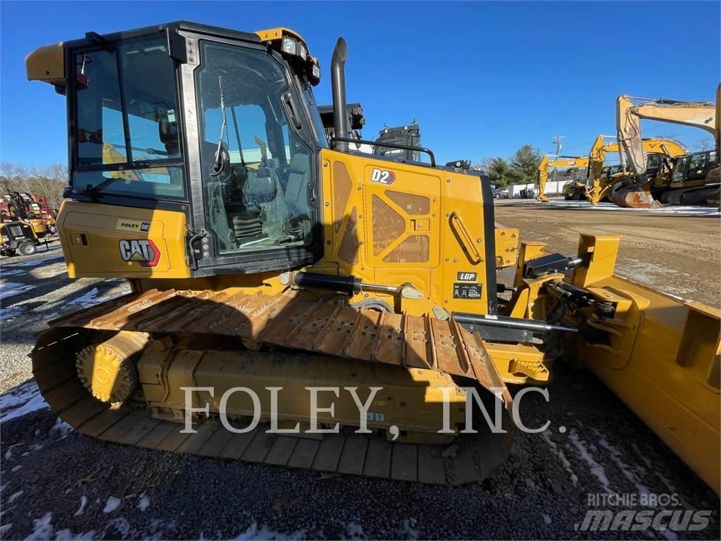 CAT D2-12 LGP 履帶推土機