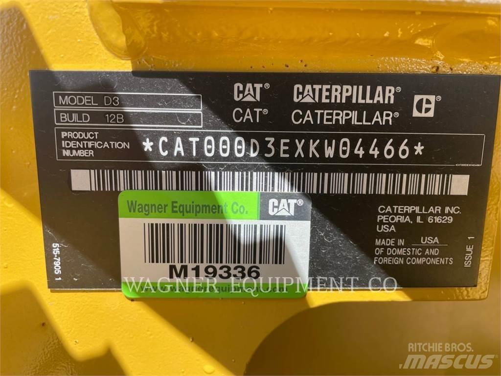 CAT D3 履帶推土機