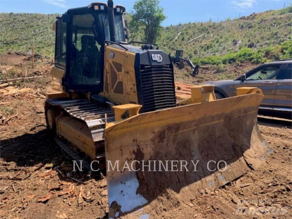 CAT D3 履帶推土機