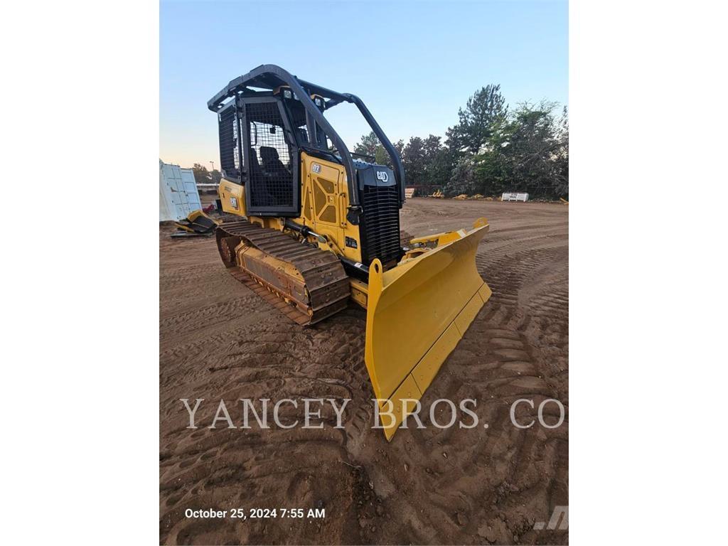 CAT D3 履帶推土機