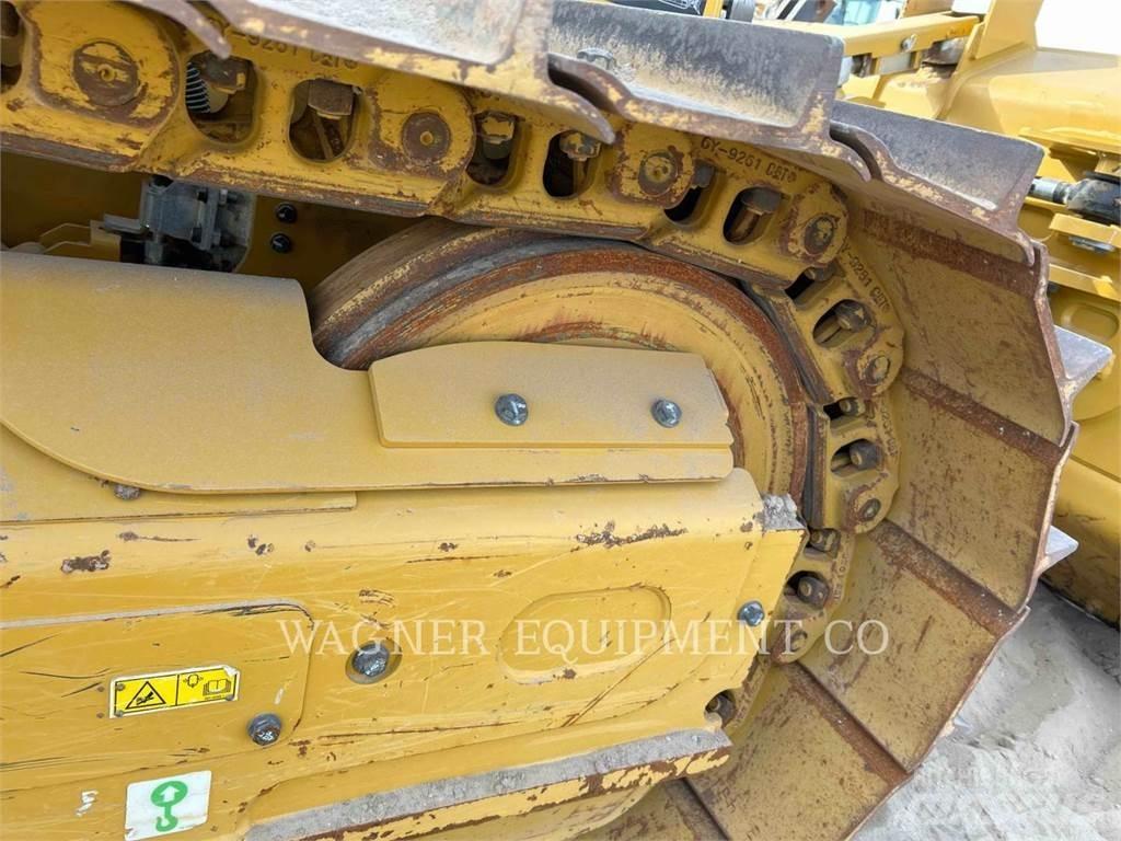 CAT D3 履帶推土機